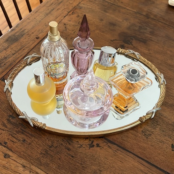 Stylebuilt Vintage Oval Mirrored Vanity/Dresser Tray - Picture 6 of 6